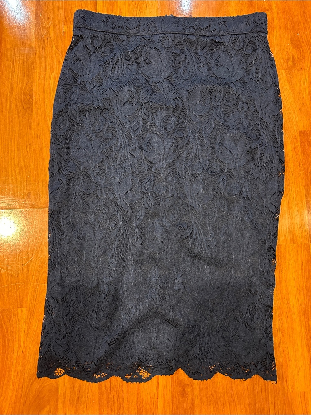 VENUS Black Lace Pencil Skirt